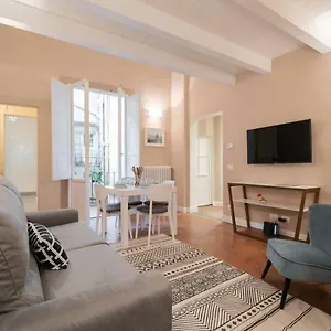 Apartamento Scala Via Borgo Pinti, Florença